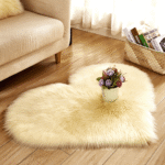 Beige Heart Shape 90cmx70cm Fur Rug