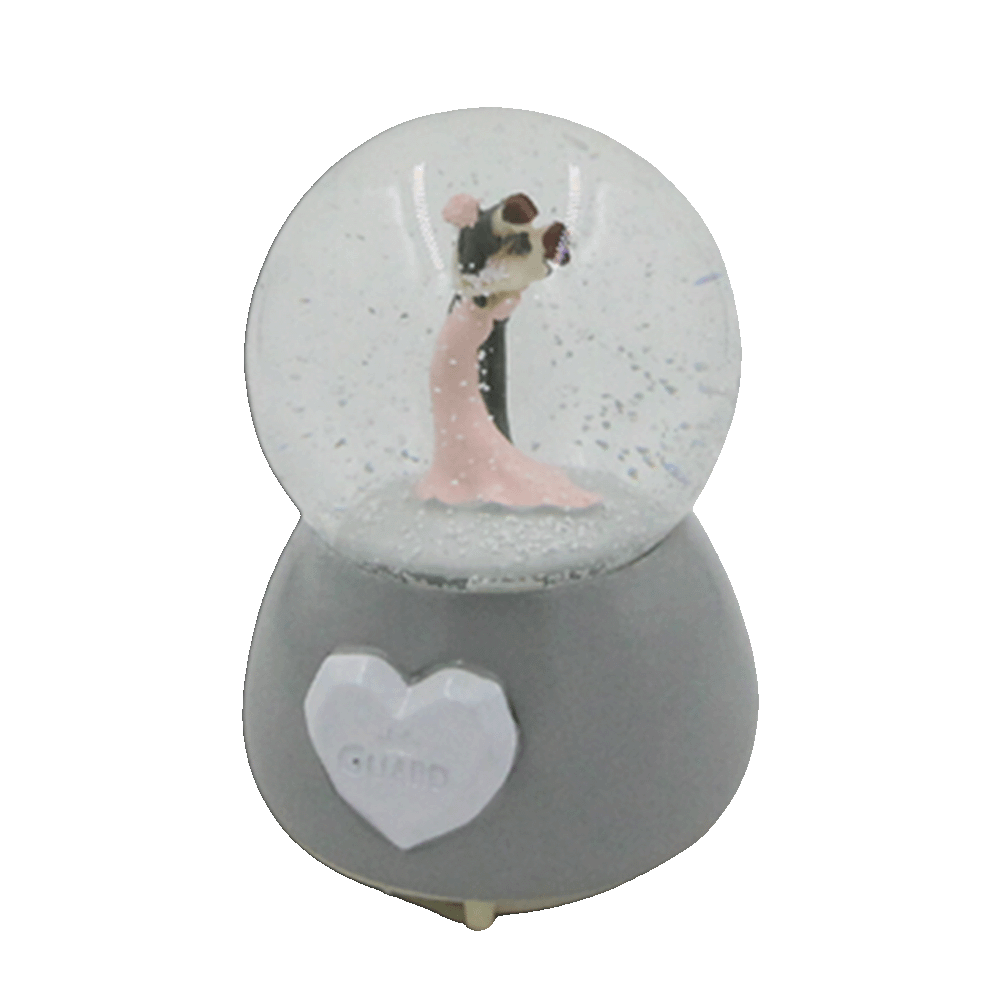 Dancing-Couple-Grey-Snow-Ball-with-Music