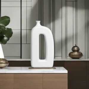 Porcelain 30cm Letter D Vase1