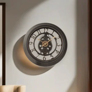 Round Golden & Black Watch1