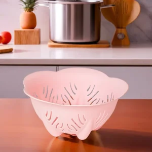 Flower Shaped Pink Strainer1