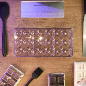 Polycarbonate 21 Slots Heart Shaped Chocolate Mold1