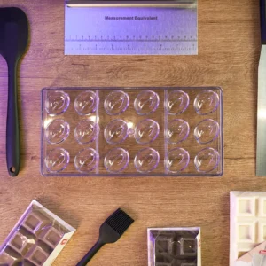 Polycarbonate 24 Slots Round Shaped Chocolate Mold1