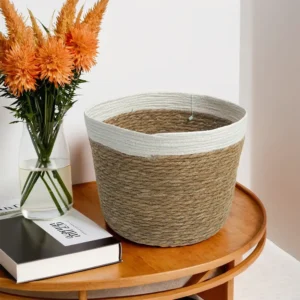 Straw 27x34cm White & Beige Basket1