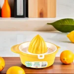 Hobby-Life-225ml-Cirtus-Yellow-Juicer-with-Strainer1