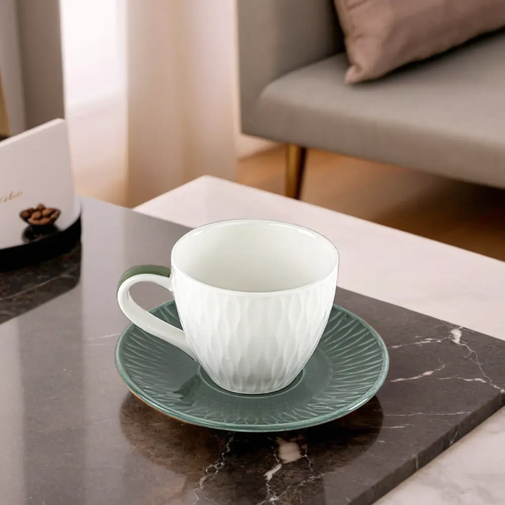 Porcelain 6pcs Coffee Cups With Green Saucer Set1