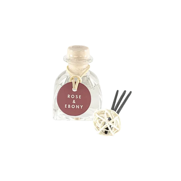 Tomu 50ml Rose & Ebony Reed Diffuser2