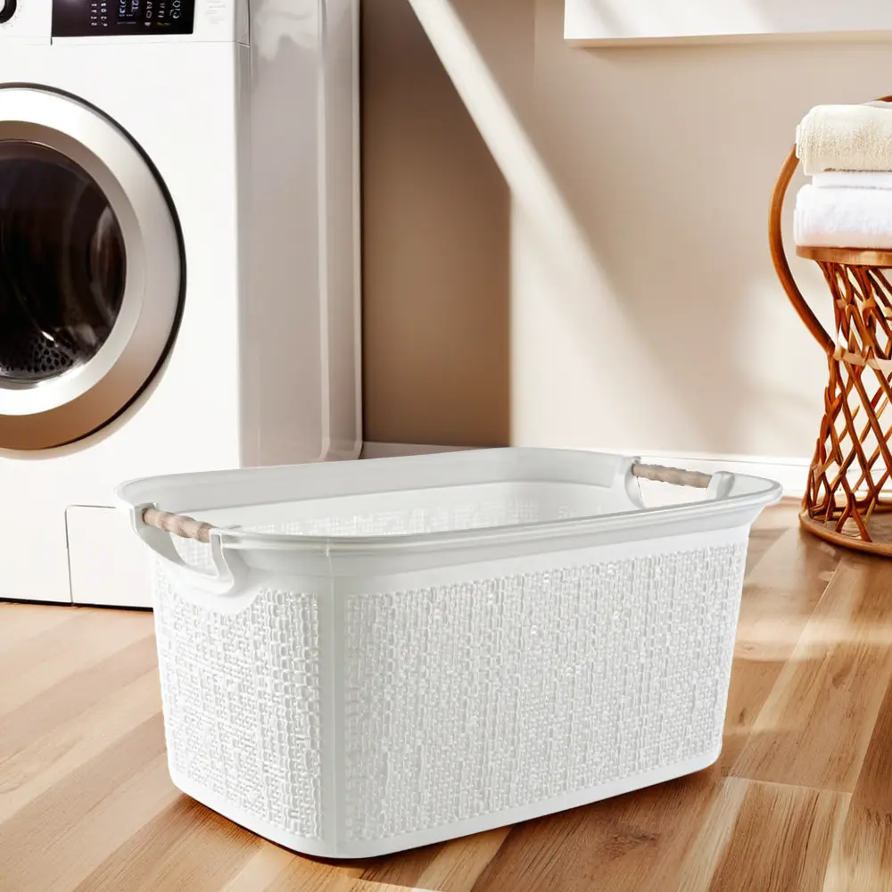 Tuffex 30l white laundry basket with wooden hands1