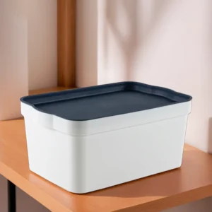 Tuffex 7.5l storage box with navy blue lid1