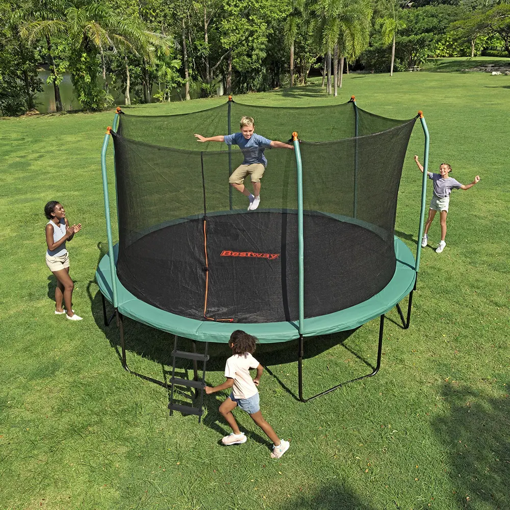 Bestway 59105 xtreme air 427x286cm trampoline1