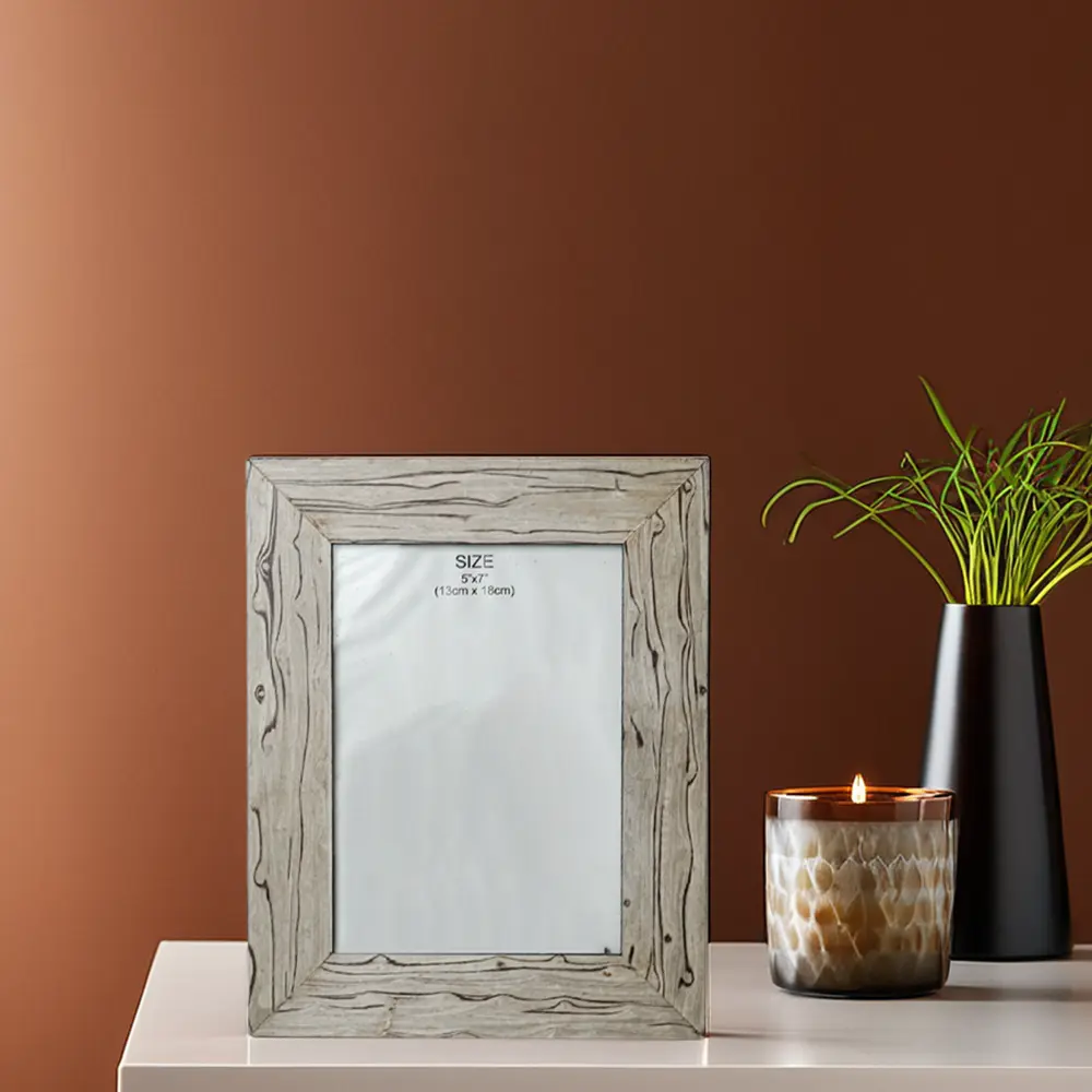 Rectangular 13x18cm beige photo frame1