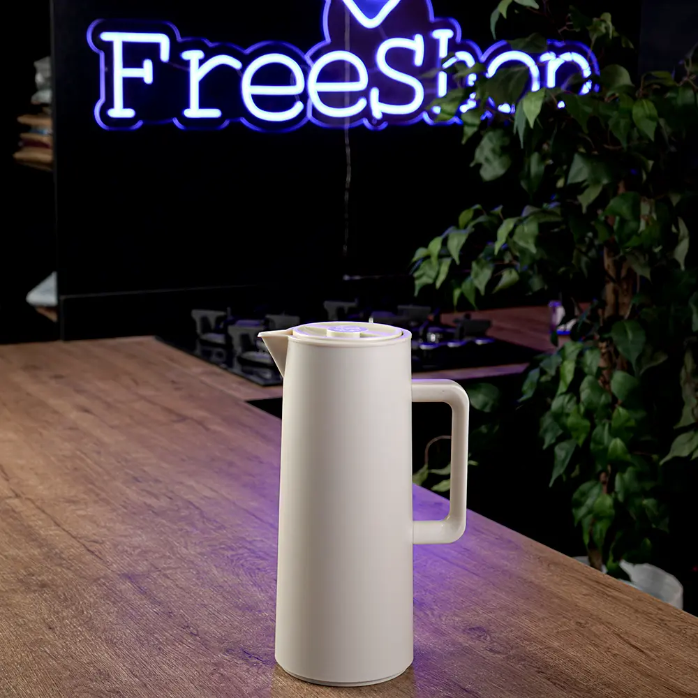 Dosthoff 1l beige vaccum with plastic handle1