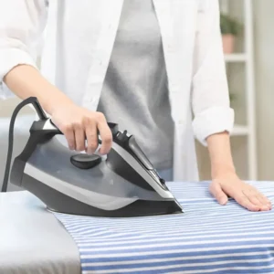 Dosthoff 2200w steam iron with ceramic sole plate1