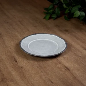 Momaz 11in hammered melamine flat plate1