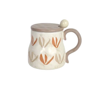 Ceramic 450ml beige mug with brown lid & spoon