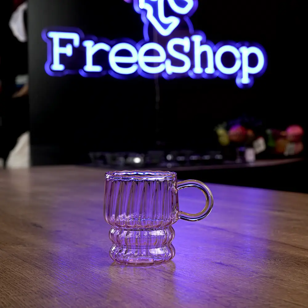 Glass ribbed design purple mug with handle1