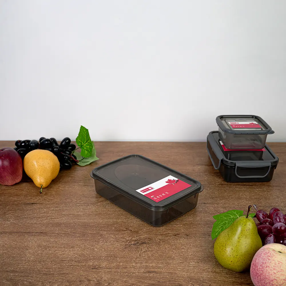 Bentley 1.2l rectangular black lunch box