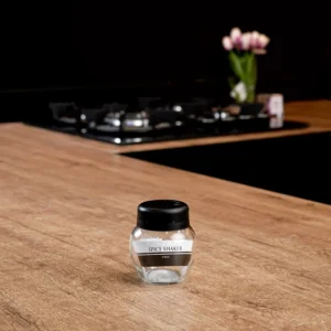 Qlux 0.12l glass troya black spices shaker1