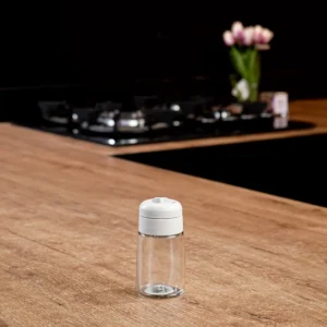 Qlux 0.1l glass star oval white salt shaker1