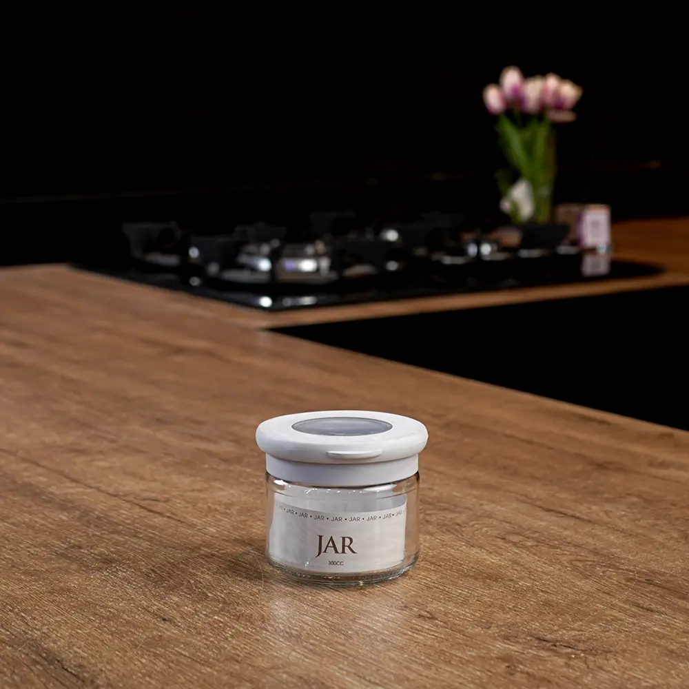 Qlux flat 300ml jar with grey lid1