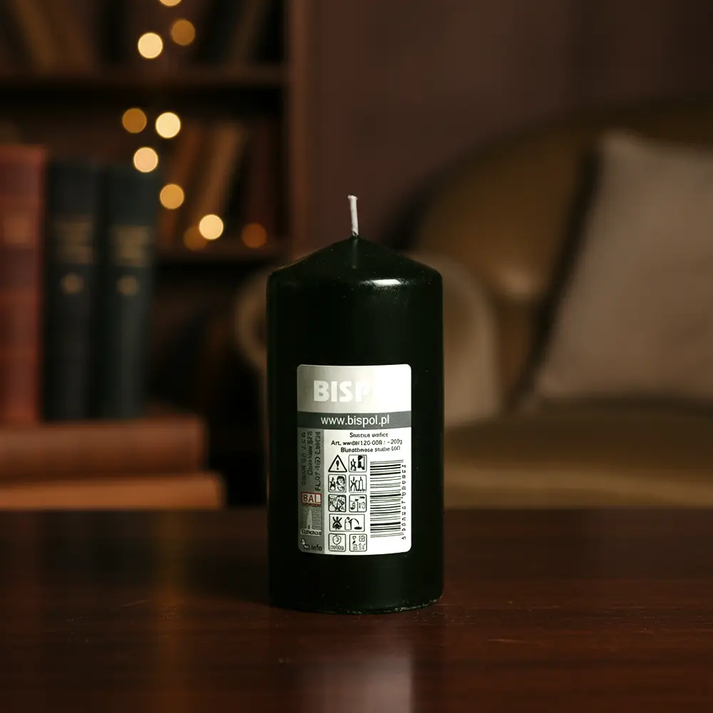 Aura 6x12cm dark green candle1