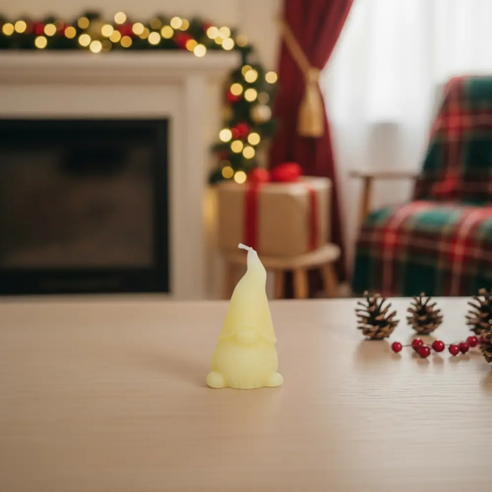 Small Santa Claus Shape White Candle1