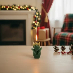 Small Tulip Design Green Candle1