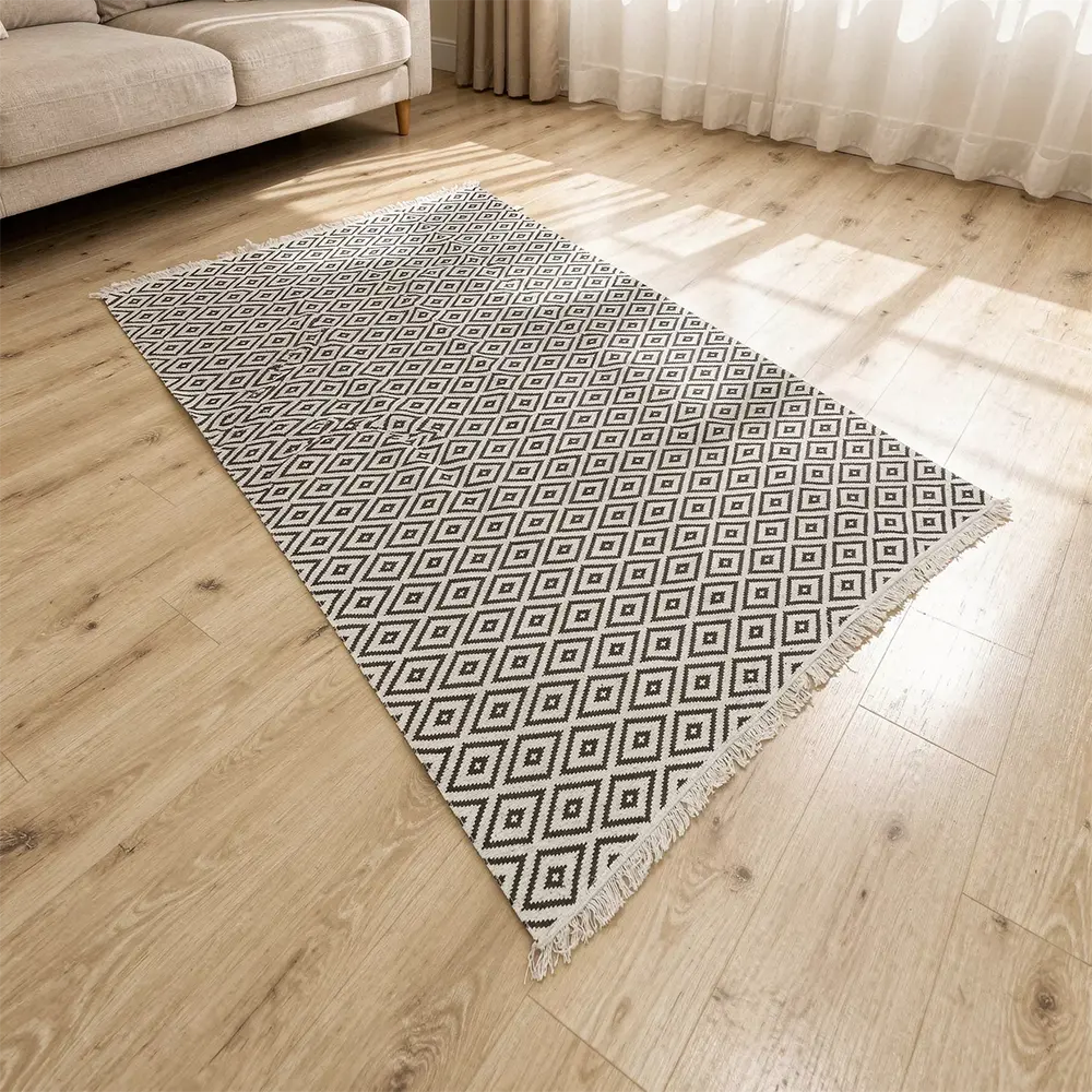 Dual-Side-180x280cm-Geomatric-Style-Grey-&-White-Carpet Dual Side 180x280cm Geomatric Style Grey & White Carpet