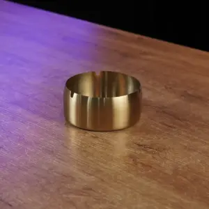 Stainless 12cm Round Shaped Golden Ashtray1