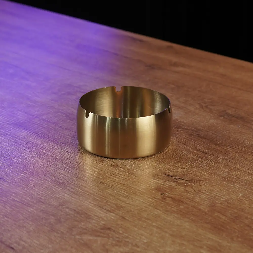 Stainless 12cm Round Shaped Golden Ashtray1