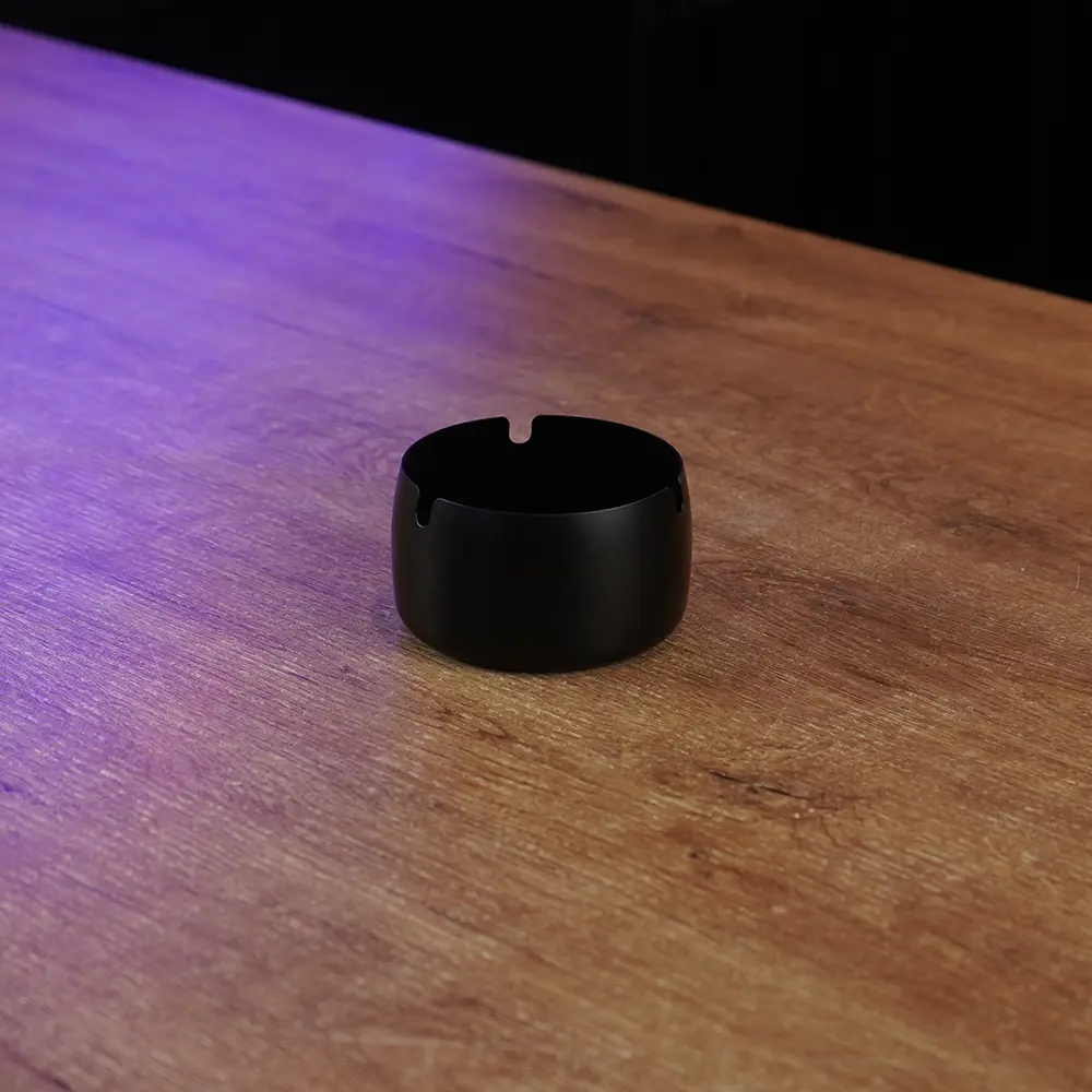 Stainless 9cm Deep Black Ashtray1