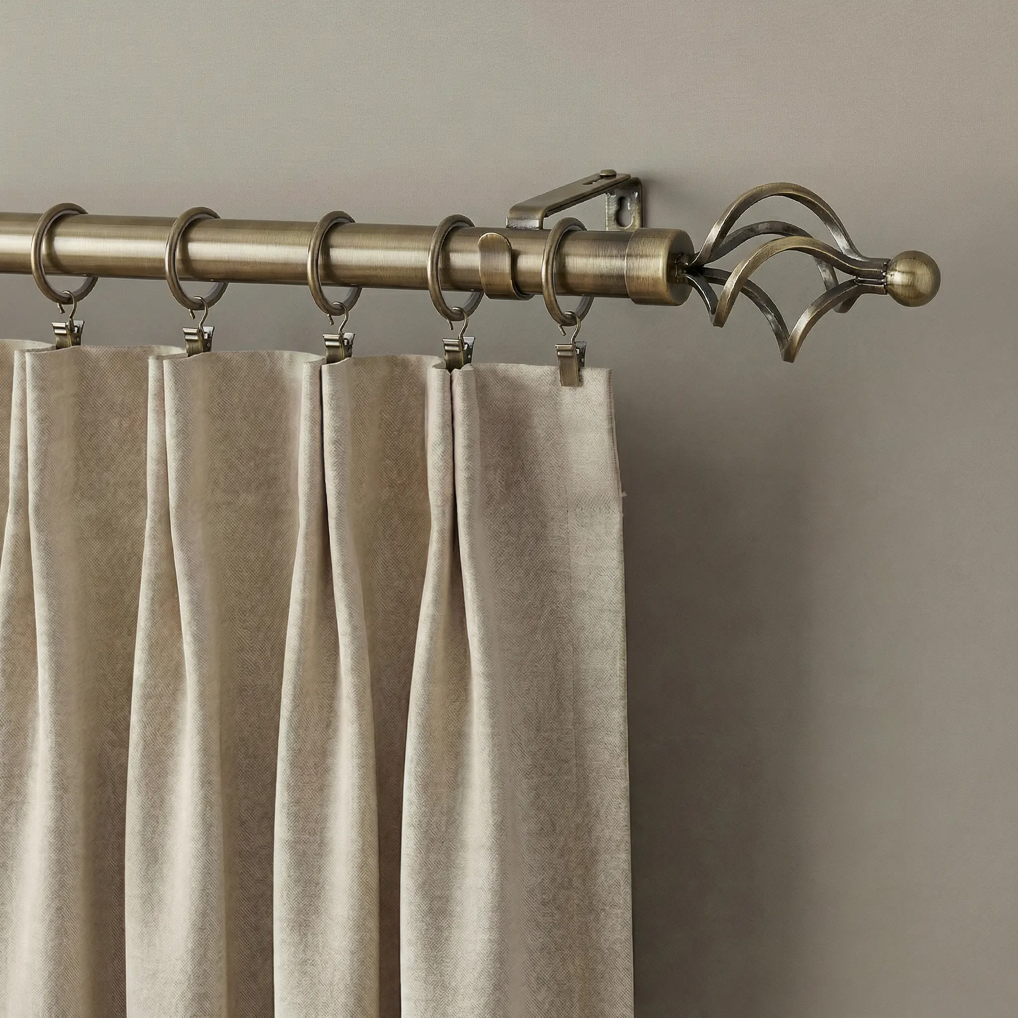 Adjustable Curtain Rod 1M to 2M – Metal Decorative – Multiple Colors – Professional Rods in Lebanon 8