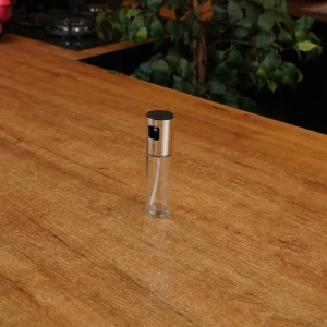 Glass 100ml Oil Spray Bottle with Silver Lid1
