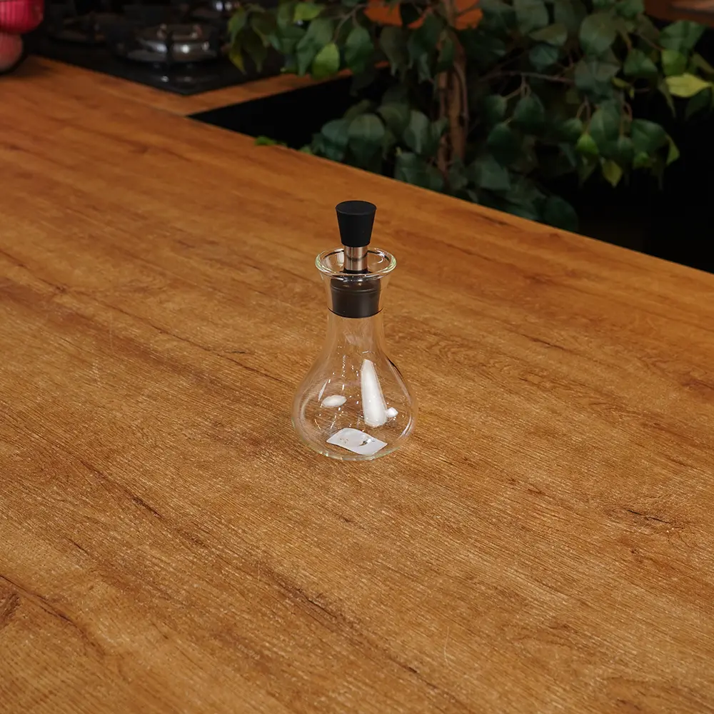 Glass 300ml Oil Bottle with Drop Control Spout1