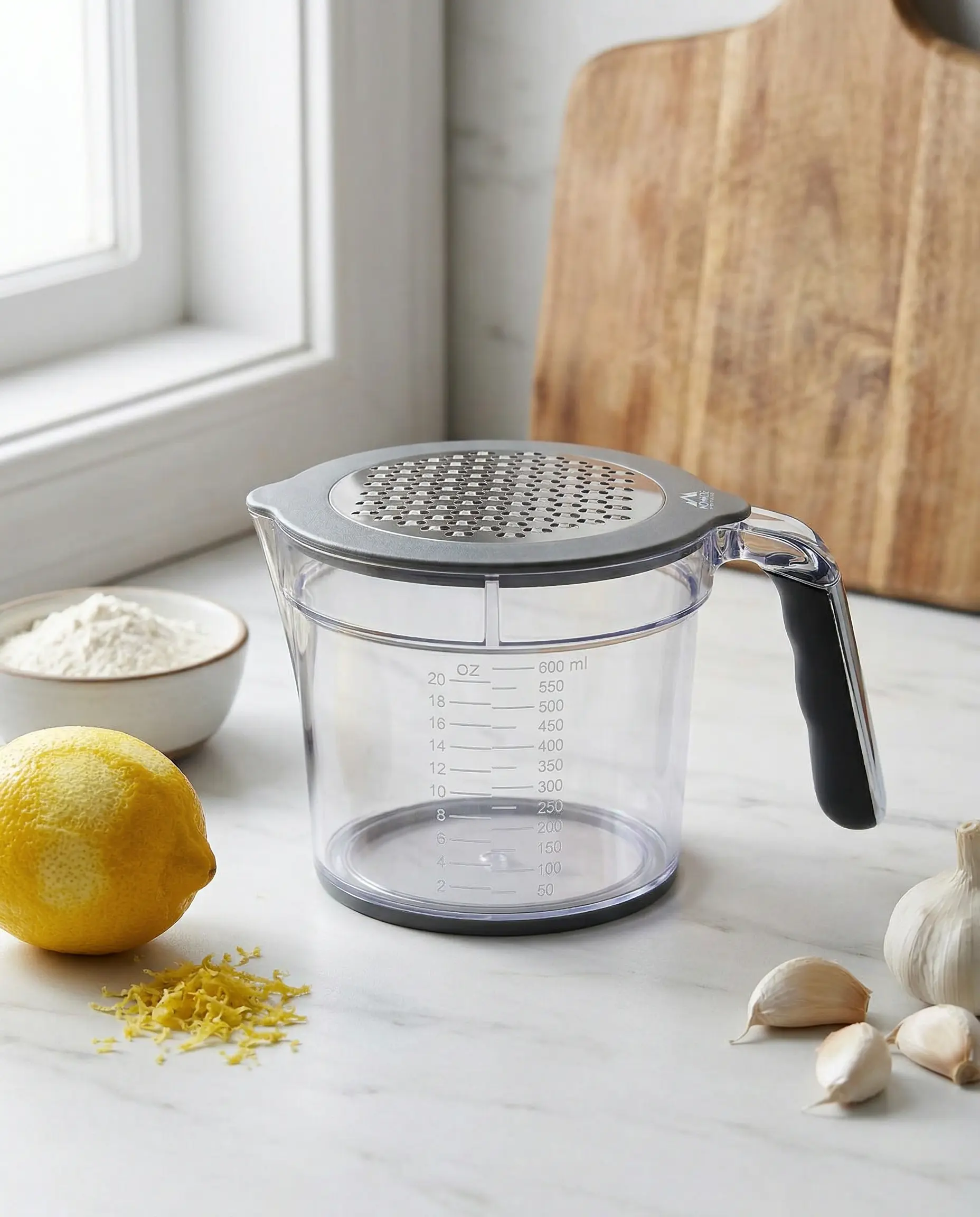 Momaz Grater & Citrus Juicer 2-in-1 with Measuring Cup 600ml Model Black & Grey 7